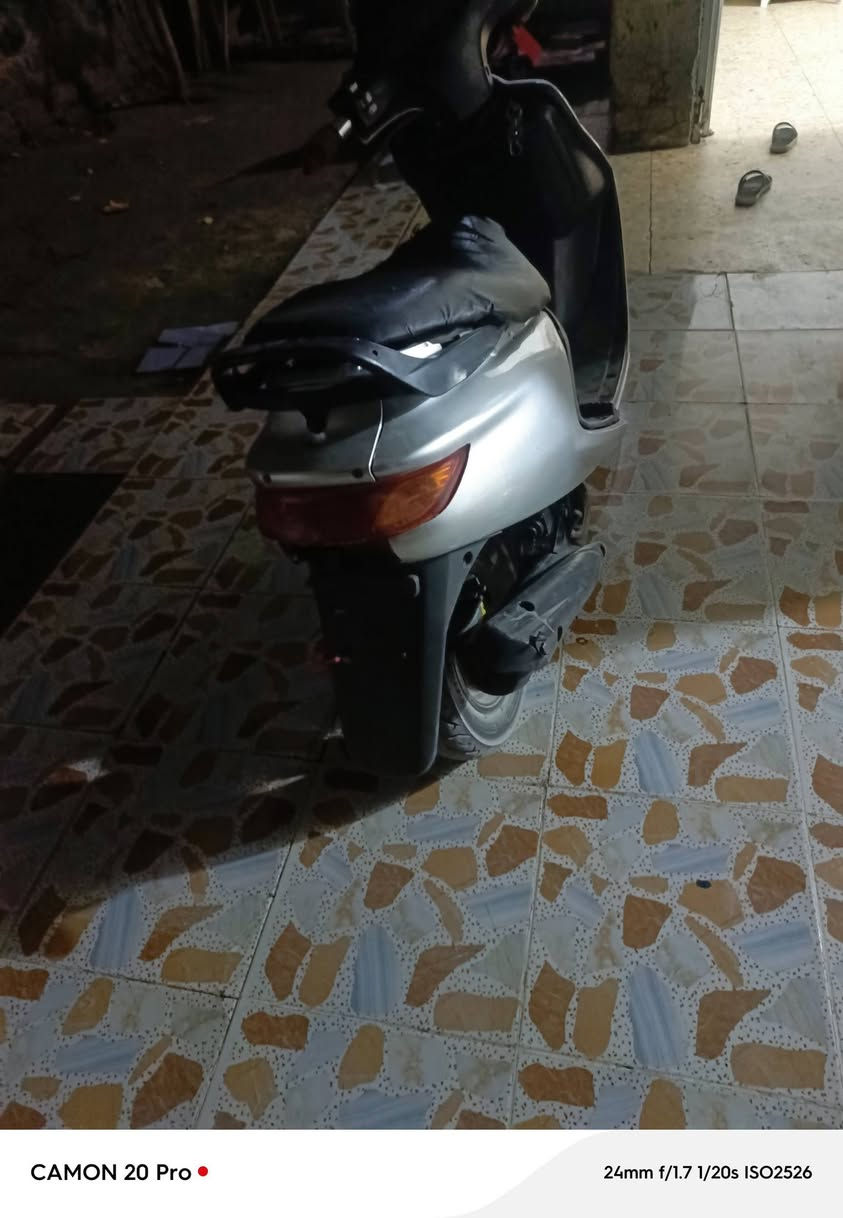 سلام عليكم دراجه للبيع مكاني بابل مفتوحه بس والفات فقط وروح افحص دراجه كلشي شغال اليريده بي خير ويدلل السعر 350 وبيه مجال لطيبين اشاىير شغاللات مكلايت شغال لايت هورن سلف كلشي شغال هذه رقمي بي واتساب ٠***********

نص مكتوب في الصور:
- CAMON 20 Pro • 24mm f/1.7 1/14s ISO4995
- CAMON 20 Pro 24mm f/1.7 1/20s ISO2526
- CAMON 20 Pro • 24mm f/1.7 1/14s ISO6990