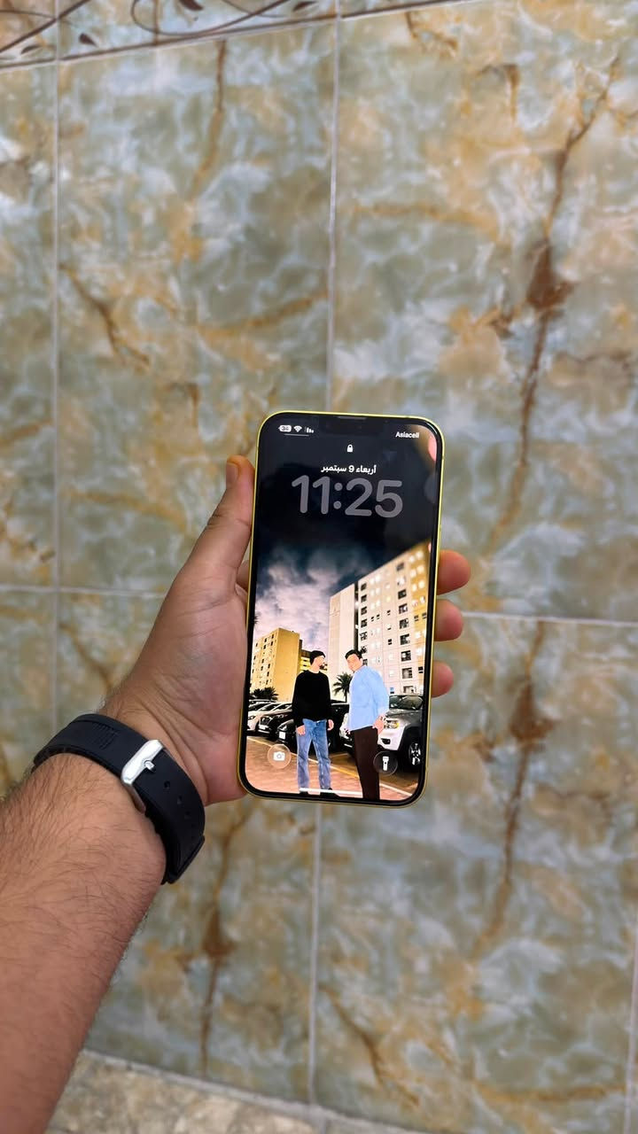 مرخصة الأدمن
آيفون 14 بلاس 
لون اصفر 
ذ 128
ب89
نموذج m
الجهاز مكفول من كلشي زلخ مابي تجي تفحص وتشوف 
مشحون بس 300 مرة تقريباً 
قبل فترة فتحتة التلفون مشحون بس 13 مرة 
بس بلتحديث نزل ل89
السعر 525 وبي مجال بسيط حك الجية 🤍.
مكاني بغداد الدورة ، للتواصل ***********.
