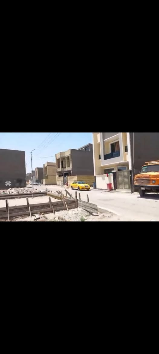 السلام عليكم
قطعه ارض للبيع طابو ملك صرف زراعي سنه2025
مساحه الارض (100)متر. واجه سته وربع   والنزال 16 
عرض الشارع (10) كامل الخدمات ماي مجاري كهرباء تبليط
الشارع 
عنوان الأرض شهداء البياع خلف حي صدام ومجمع دار السلام 
 
تحويل محكمه وقرار وتنازل مع صاحب الارض
الاستفسار ع هذه الرقام
***********
***********
