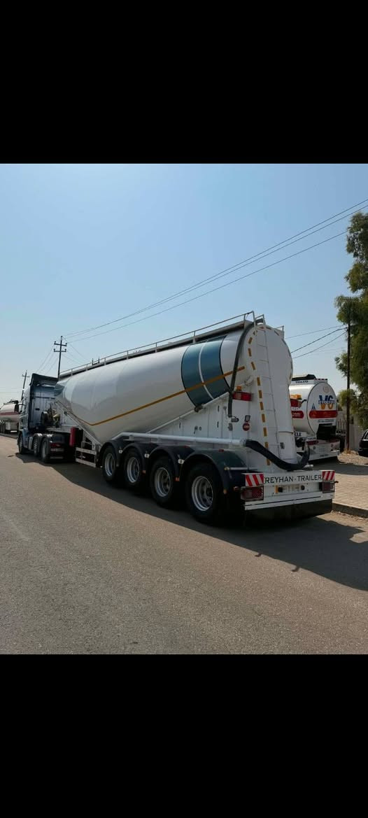 سكانيا ١٦ فول مواصفات عده الروتايدروالسايلو ٢٥ تركي حموله ٥٠ بدون فره جاهزه للشغل السعر ٧٢٥ للتواصل ***********
