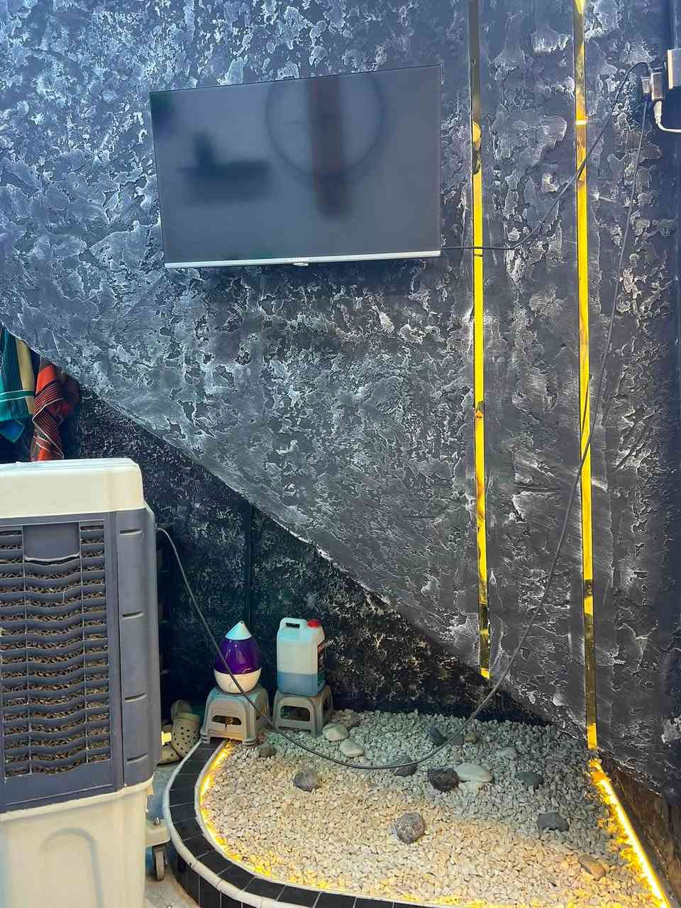 سلام عليكم محل حلاقه للبيع كامل
إيجاره جداً مناسب 

مكانه نصر ميلاد مقابل كوفي قيثاره 

سبب البيع بعيد ع بيتي ماكدر اروح واجي 

ديكوره كلش حلو والمحل نضيف وشغال خير من الله 

سعره مليونين وربع ( 2،250) وبي مجال بسيط واذا تريد تأجره عادي يعني يتأجر كامل ويه الغراض

رقمي *********** بي واتساب
