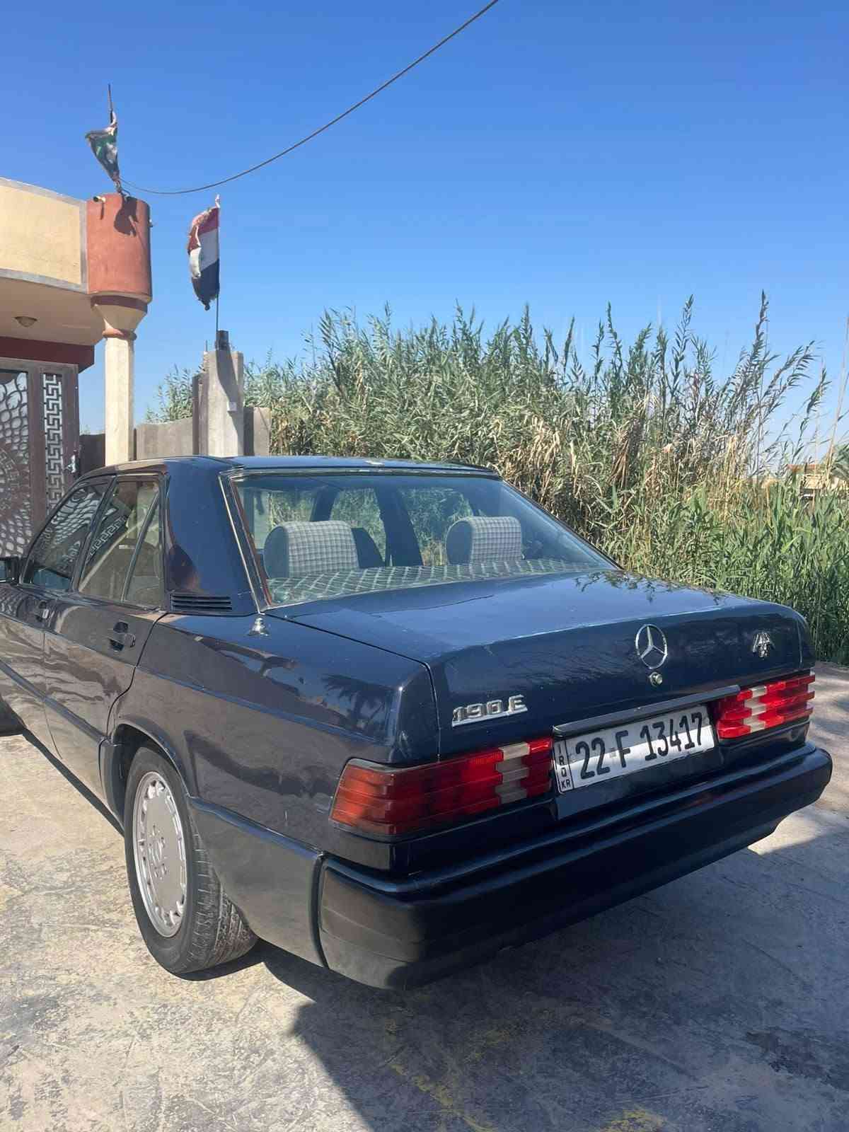 مرسيدس • ١٩٩٢ • ٤ سلندر