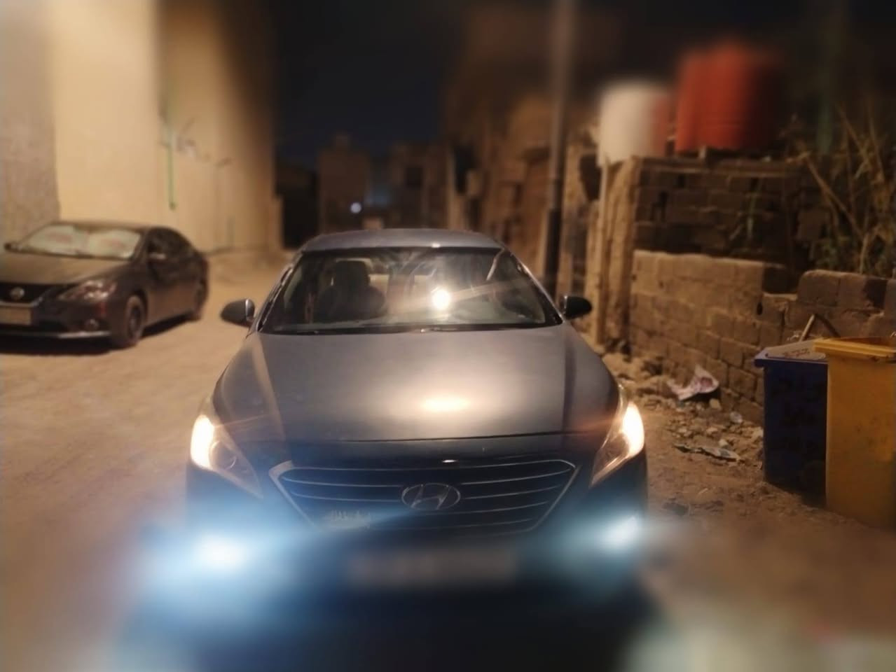 سوناتا موديل 17 وارد امريكي ضربته جاملغ امامي صفحه ايمن ومعمره وجاهزه كير مكينه حداديه تخم تاير كله جديد نقصه سياره فقط تبريد  مكانه بصره رقم ذي قار حره سنويه تنتهي 29
*********** السعر 100 ورقه وبيه مجال
