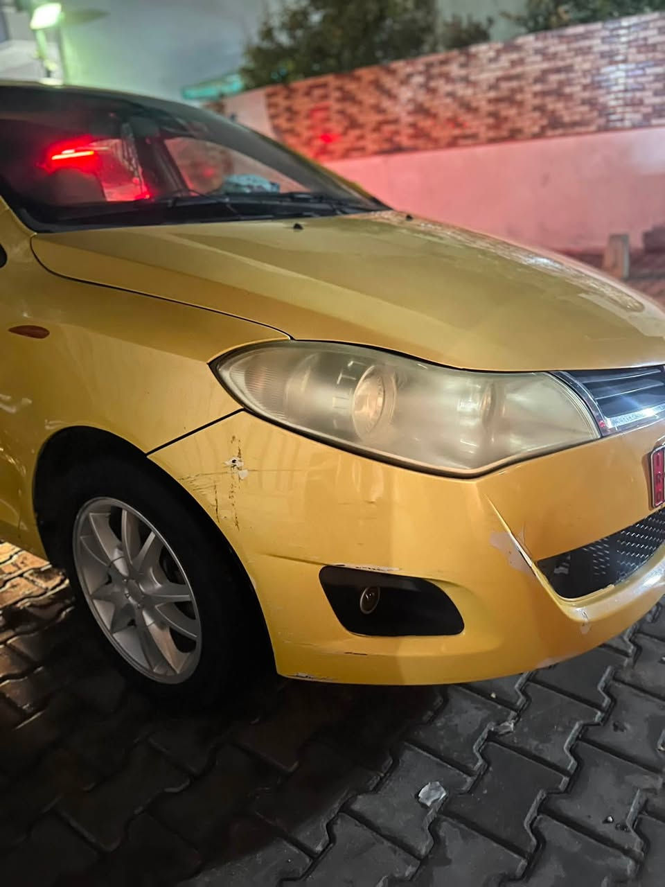 سلام عليكم سياره شيري فلوين للبيع الصور ناشرهن المكان بغداد والتفاصيل راسلني خاص او اتصال على الرقم ***********
