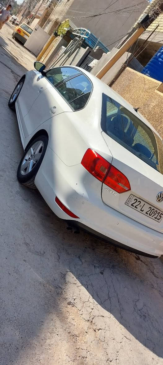 جيتا موديل 2013 خليجي
محرك 2000 تنفس طبيعي 
تفاصيل  موضح في صور السونار 
رقم اربيل تحويل فقط 
سياره جاهزه تحتاج دبلات خلفي 
السعر 82ورقه
مكانهه بغداد -الامين 
***********
