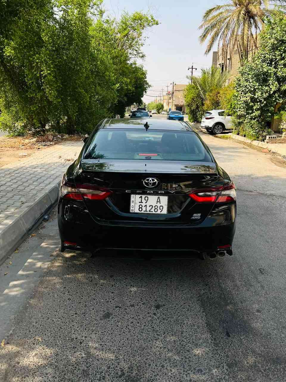 السلام عليكم لبيع كامري مديل ٢٣ السياره فول عده البصمه فتحه تحكمات جلد فول السياره سياره بيهه اربع قطع ونص صبغ حادث امريكا رقم كربلاء السياره نكليزي سنويه جديده تحويل مباشر السعر ١٣٠ وبيهه مجال بسيط سياره حلوه مال جناي تبريد ثلج ومكينه وكير كفاله جدد التواصل ***********
