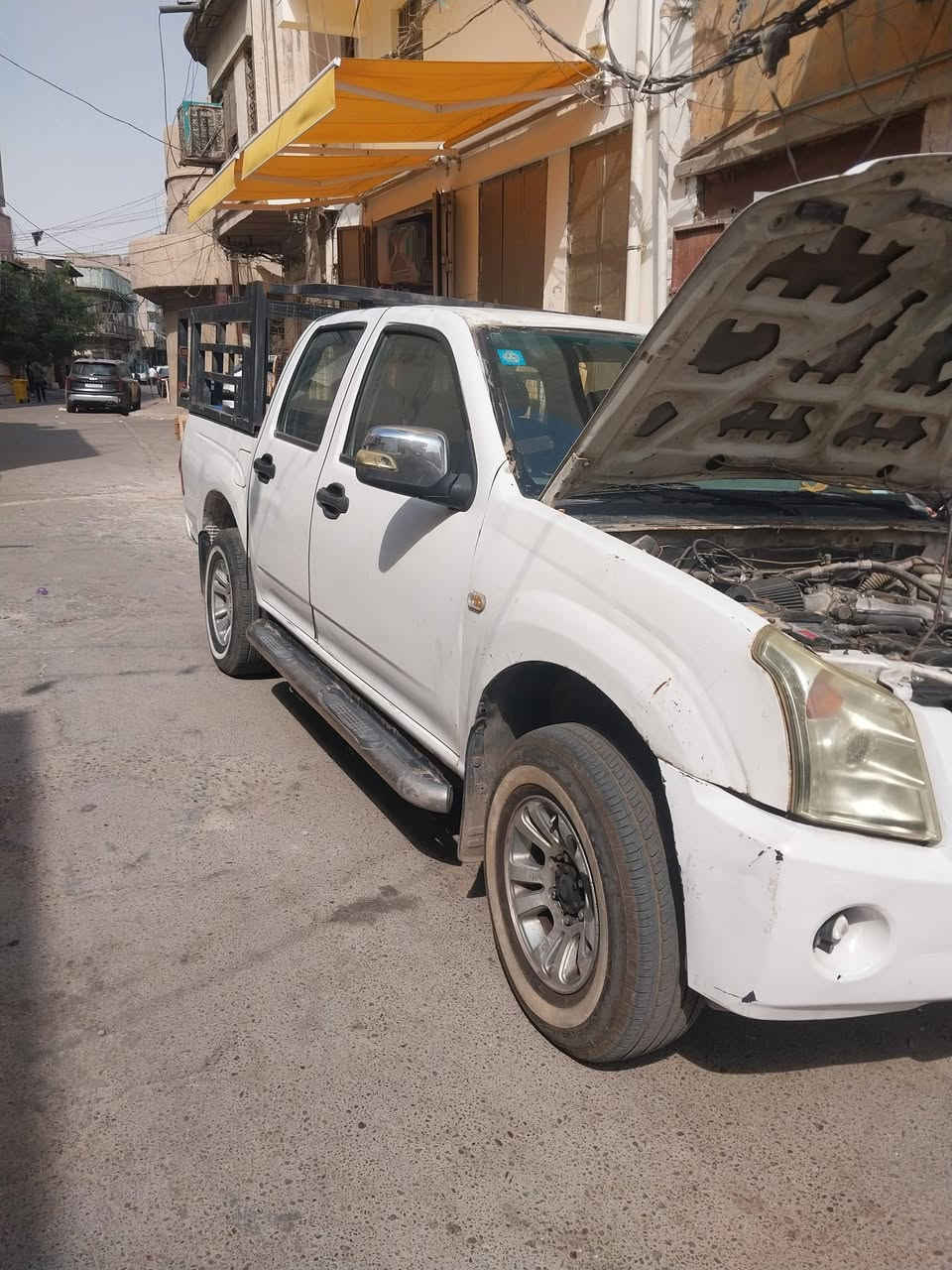 السلام عليكم اخوان 
بيكم جينبي للبيع 
محرك محور بطة 
اربعه راكب سيارة جدا 
نظيفه للتواصل واتساب 
الاتصال على الرقم 
***********
