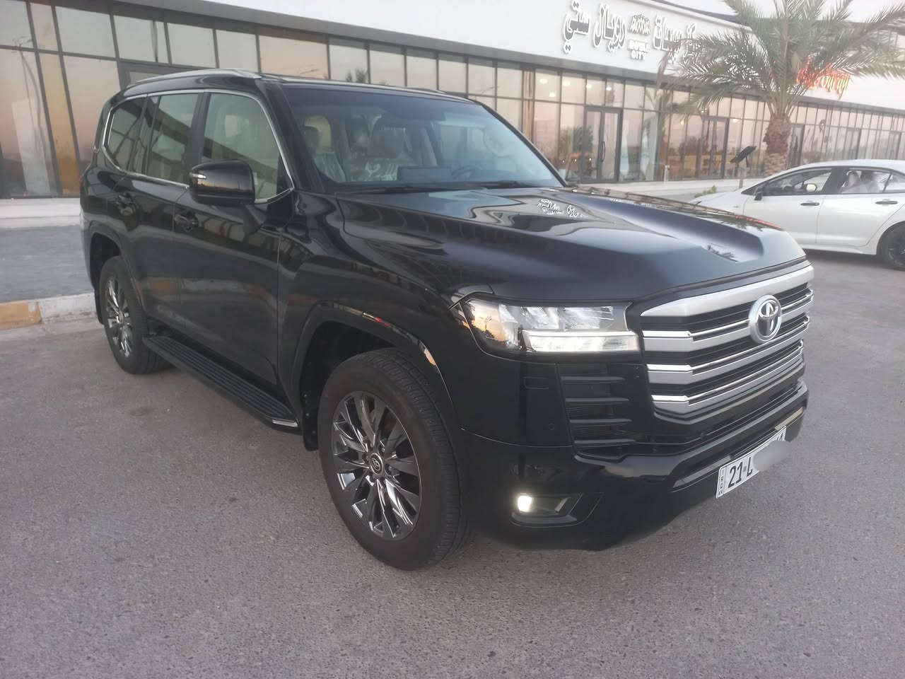 لاندكروز ٢٠٢٢ رقم سليمانية شركة ساز توون تيربو فول مواصفات مكفولة كفالة عامة من صبغ والتبديل وبارد سيارة جديدة على وضع الشركة ماشية ٥٣ الف كيلو 
كشنات جلد دبل كشن كهرباء تدفئة وتبريد بالكشنات ثلاث شاشات تطبيق وباقي المواصفات معروفة 
السعر٦٤٥ $

***********
