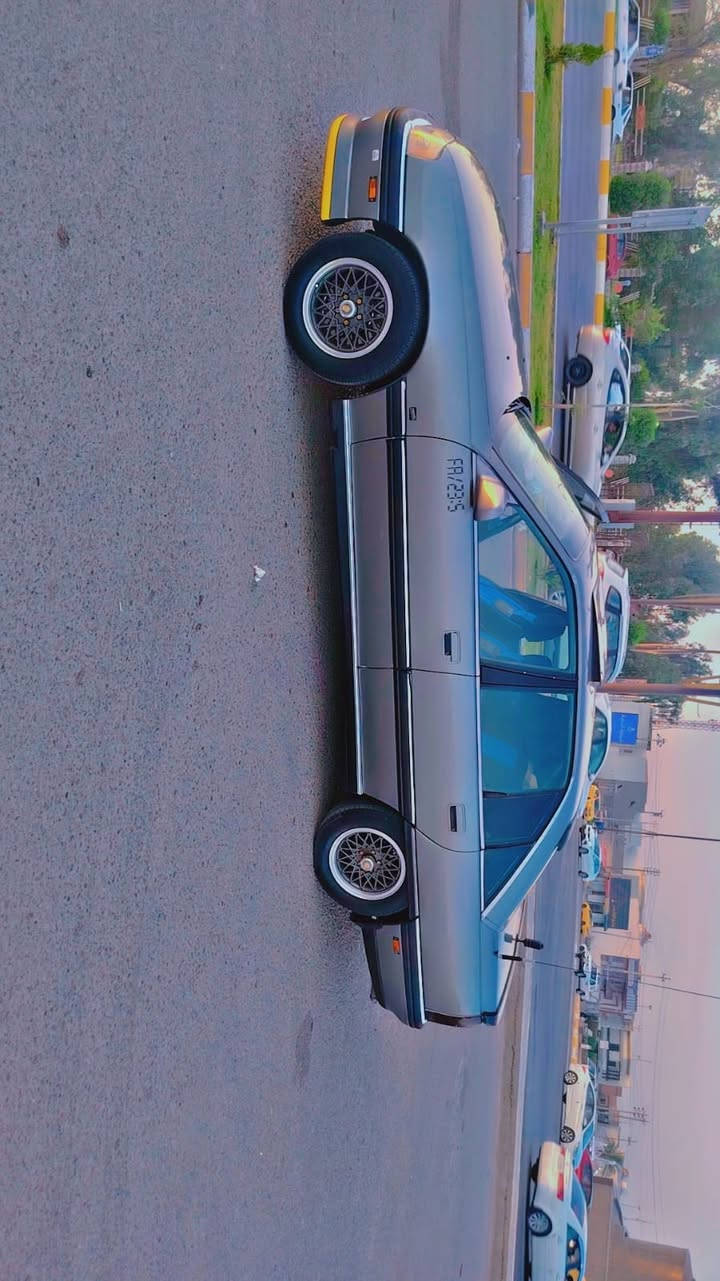موديل ٩٢ • محرك ٢٠٠٠ • جير عادي
