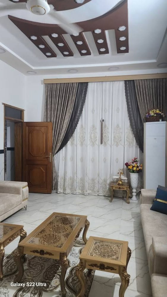 دار البيع في حي المعلمين الجديد المساحه ٣١٦ بناء سنة ٢٠٢٤ شارع الزهور  مقابل  الجسر البيت طابقين يحتوي على غرف عدد ٣جوه و٣ فوق+  صاله عدد ٢ هم فوق وجوه  + مطبخ+ ديوانيه هم فوق وجوه + حديقه وكراج سياره  واجهة  البيت ١١/٥٠×٣٠  الاتصال رقم*********** عمارة, ميسان
