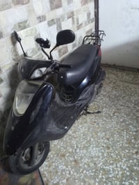 بريز للبيع نقصها فقط باتري ودبلات شويه تعبانه مكينه مفتوحه بس خير من ا...