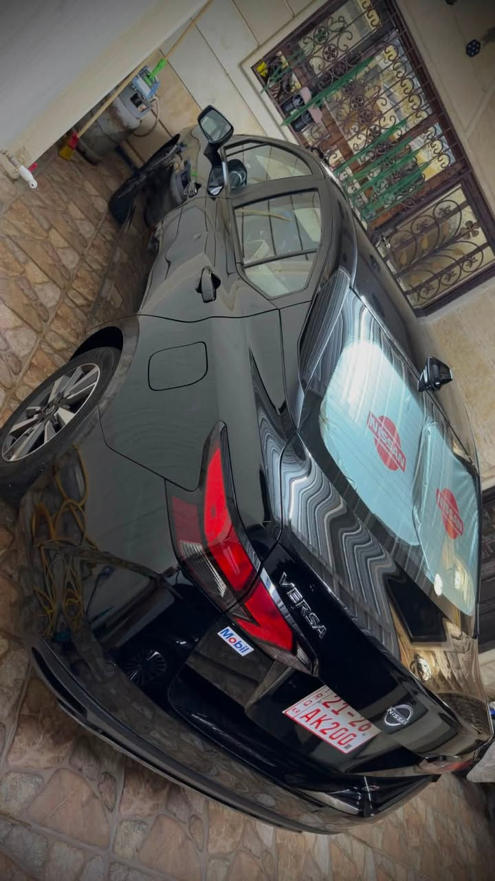 نيسان فيرسا
1️⃣موديل 2025 SV

2️⃣قطعه وحده فقط بونيد بدون قطره دواخل لا بدنه لا شاصي راديتر بلادي + رصعتين بل باب الخلفي 

3️⃣ماشيه 10ml بعدها زيرو 

ترقيم جديد 

4️⃣مواصفات : رادار امامي + خلفي وقوف ذاتي 

تحديد مسار + مثبت سرعه 

نقاط عمياء + شحن وايرليس + جام اوتو 

5️⃣سعرها 129$ وبيها مجال 

رقمي *********** 

مكان السياره كركوك 

رقم الشاصي 

3N1CN8EV6SL859099
