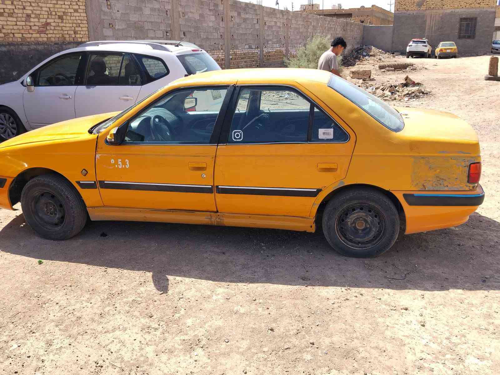 بيجو 18 لبيع سعر 28 كوم حديد سيارة  كير مكينة  زينات حدادية جديدة  لبيع فقط 
***********
