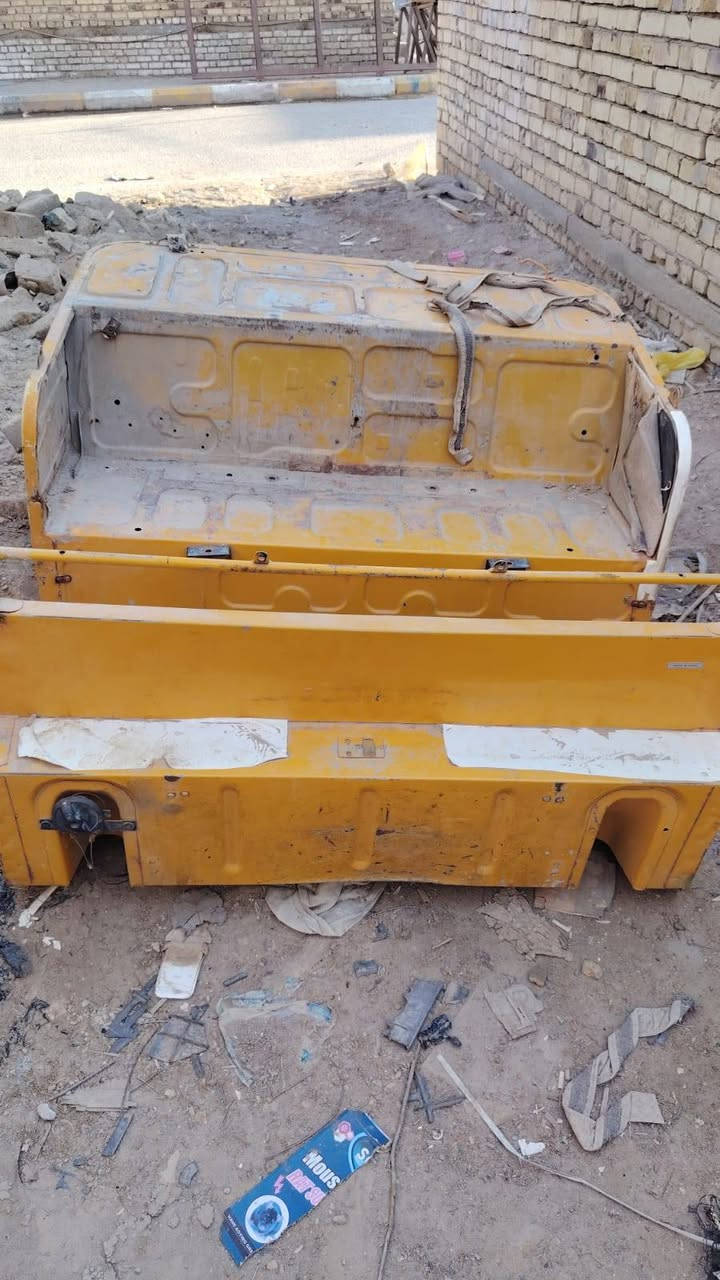 عربانه للبيع مديل 18 مكاني الناصريه بل الفضليه 
***********
