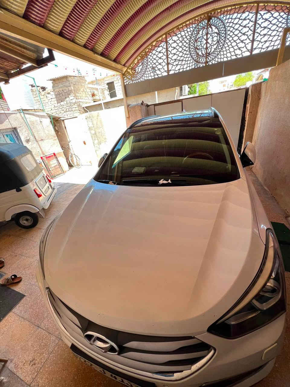 سنتافي للبيع مديل ١٧ كفاله عامه من ضربه وتبديل بيها صبغ بنيد قليل اثر تغشير موجوده عندي صوره سياره جاهزه من كلشي نضيفه فول مواصفات واحد ع واحدسعرها ٢٠٠ وبيها  مجال للشراي  مكاني البصرة المعقل الابله وهاي الأرقام اتصلو عليهن بيهن واتساب ***********.   *********** البصرة, العراق
