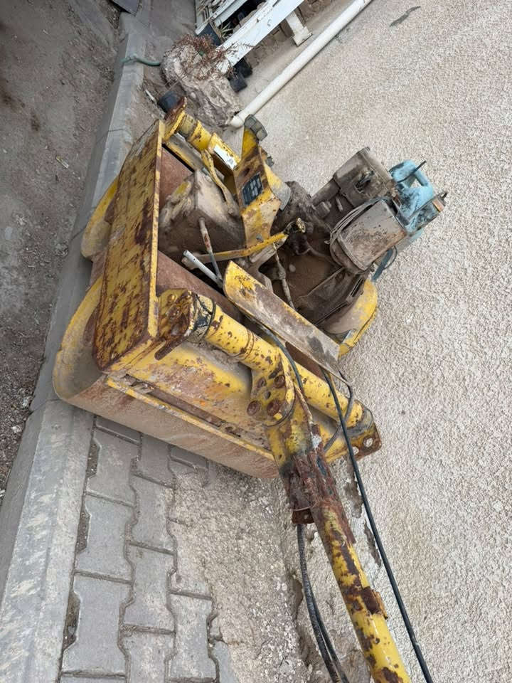 حادلة