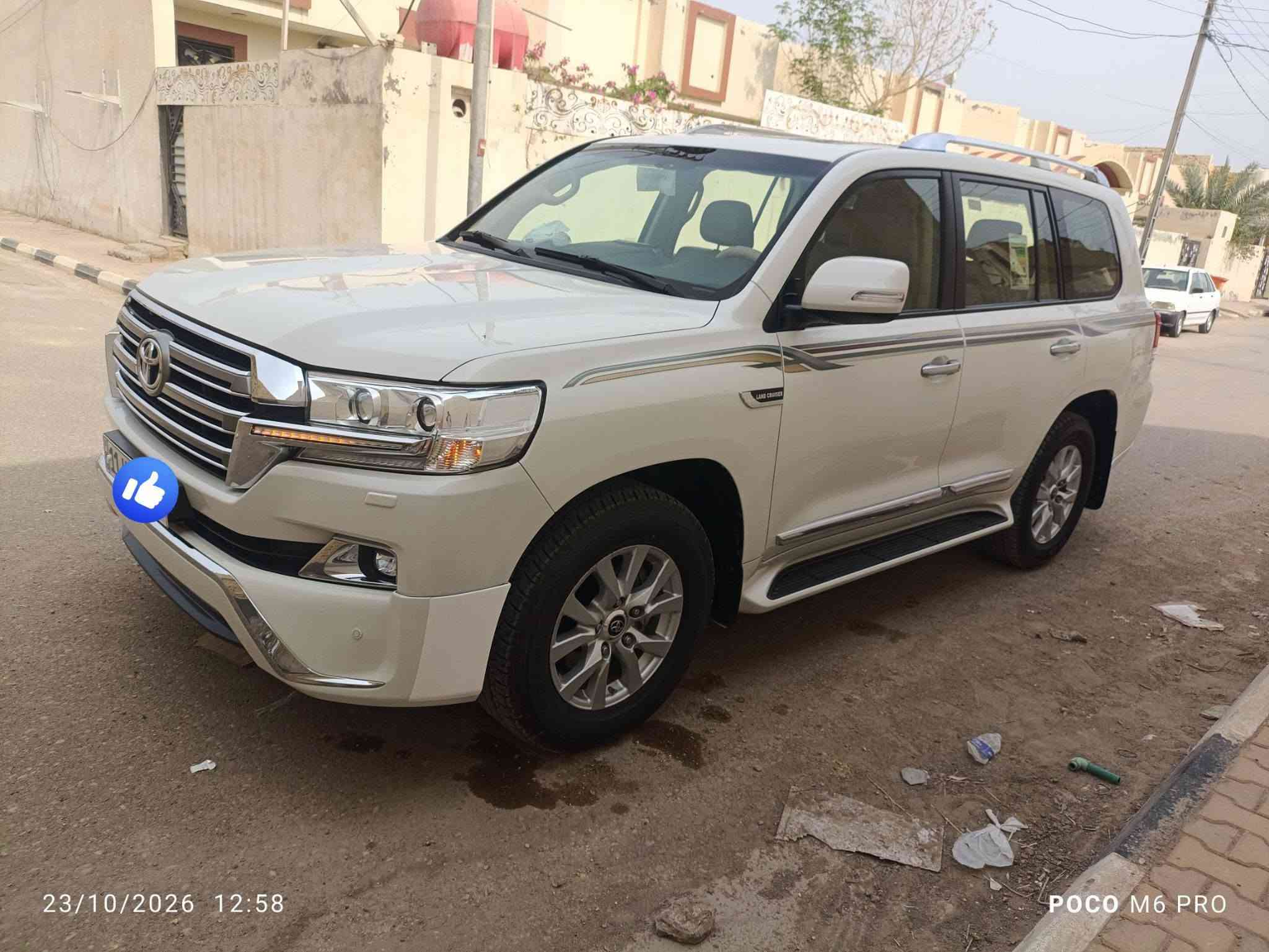 لاندكروزر • ٢٠١٧ • كفاله عامه