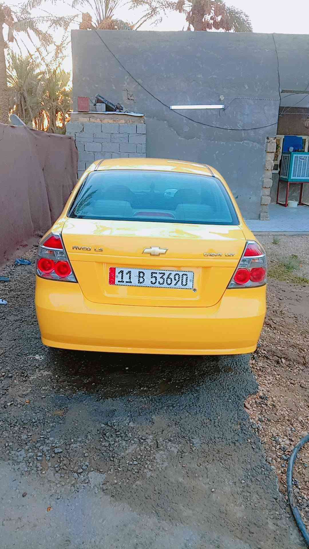 سلام عليكم سياره للبيع جهزه من كلشي مكينه وكير وحداديه وتبريد مكاني حله***********سعر ٦٠ وبيه مجال
