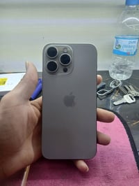 ايفون ١٥ برو ماكس • ٢٥٦ • مبدل شاشه