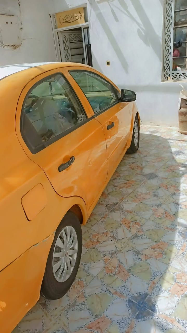 سلام عليكم سياره للبيع افيو موديل 9مكفوله من كلشي تبريد تخم تاير مكينه كير كله جديد مال جناي بس بنزين تخلي وتطلع سعر 40رقم قادسيه دولي *********** @***********
