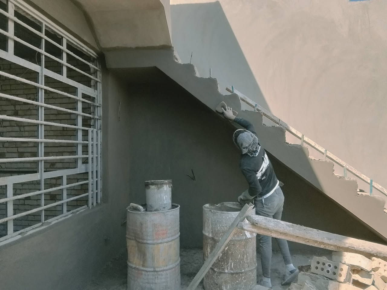 شون عينك شغل كزازه خلفه لبخ بورك جص وبورك وجهات طلس تشميع جص نثر تصفير مكان بغداد زعفرانيه نطلع جميع لمناطق سعر مناسب وشغل كزازه ***********

