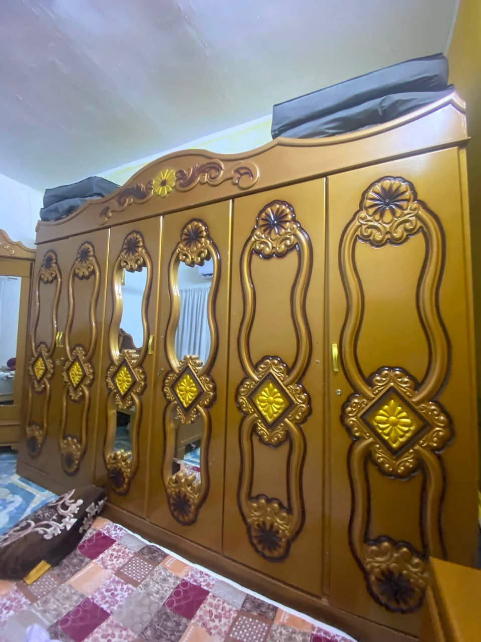 غرفه جديده وسبع قطع للبيع المكان الناصريه حي اور ***********
