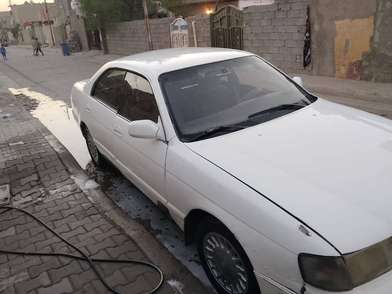 السلام عليكم اني مكلف بالنشر بطه موديل 92 كير محرك خير من الله تخم تاير تبريد ثلج سياره اي شيء ما ناقصها سياره مال جناي سياره مصبوقه عام جماليه بيها ضربه بالجامل لق الخلفي فقط تحويل ثاني يوم مكان السياره بغداد حي النصر رقم السياره بغداد السعر 40 وبيها مجالرقم الهاتف ***********
