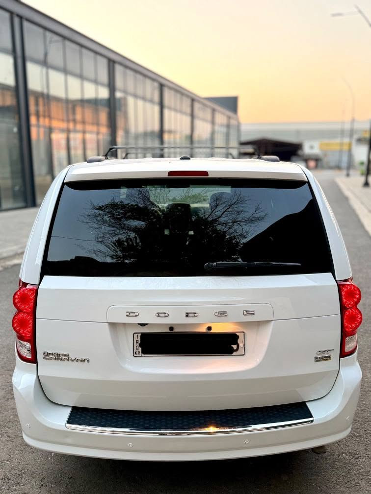 DODGE CARAVAN { GT }🇱🇷✈️2019

دوج كرفان 2019 جي تي فول فول مواسفات

سيارة مكفول بدون صبوغ بدون تبديل 
بس بيها شبر بارد و كارت

سيارة ماشيية 116 الف
سيارة ب اسمي تحويل مباشر

سيارة فول فول :-
سيارة كشنات كربايي تدفء 
بابين سلايد كربايي برده مال جامات

صندوق كربايي تشغيل عن بعده
شاشة كبيرة صقف ديفيدي 

رقم صاحبة:- مكانك سليماني 

☎️(***********)اسیا
☎️(***********)کورک السليمانية, العراق
