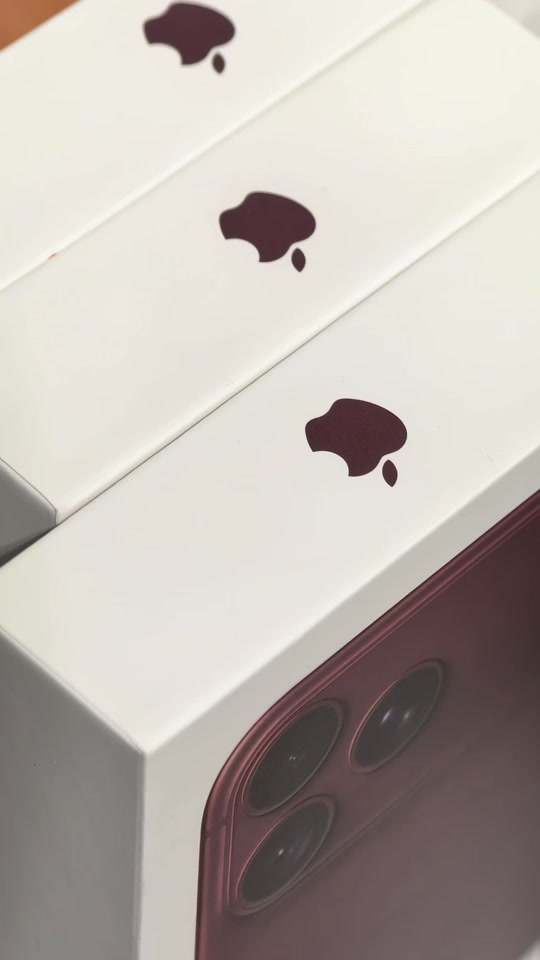 iPhone 18 Pro Max👏 بالنسخة العربية🔥 وبثلاث سعات تخزينة 1TB , 512GB , 256GB🎯 مع ضمان وكالة لمدة سنة كاملة صيانة + برمجة✅ الكمية قليلة جدًا وبـ سعر ما يتفوت🔥 تميز بكل ماهو جديد وحصري مع Nature Center👏 ‎📍عنواننا هو : البصرة - الجزائر - العباسية - مقابل شركة أسياسيل 
 
 مستعدون للاجابة على كل استفساراتكم وتلبية كافة احتياجاتكم من خلال الاتصال على الارقام التالية🙏🏻:
 
 ***********
 *********** *********** #عروض #اكسبلور #iphone18promax #ابل #apple 
