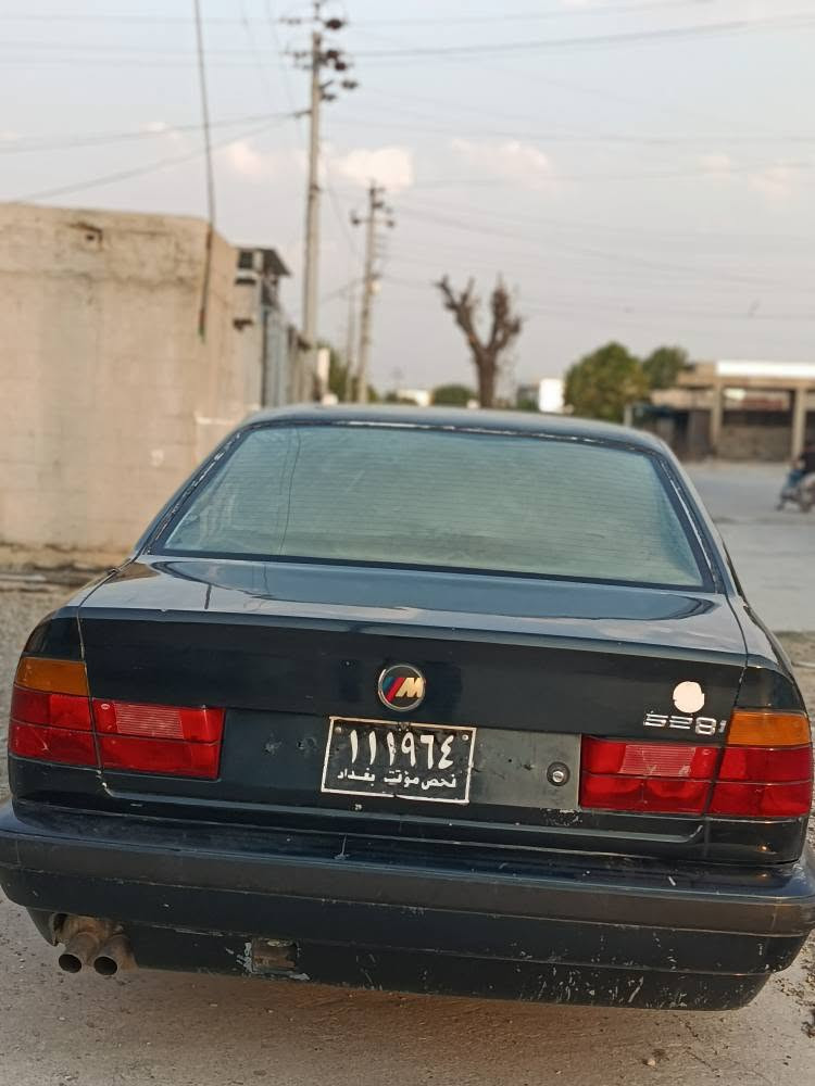 BMW1994
ئاڕم سلێمانی 
مەکینەی 528 ماوەیەکی زۆر کەمە خراوەتە سەری 
سڵاید 
گێڕ عادی 
تەبیرید ساردوو گەرم بەشەرت 
موسوو بڕاوە بەشەرت 
ماشەڵلە لە قوەتی خۆی بێزارە 
45گەڵاو مەعمەلە 
ژ.م *********** السليمانية, العراق
