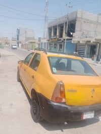 سياره رينو 2010 سنويه 27 سياره خير من الله ماكينه بها ولفات بيها دخانه...