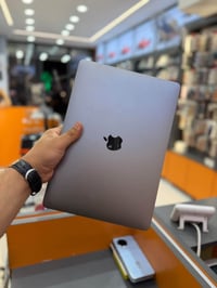 ماك بوك برو • M1 • 512GB