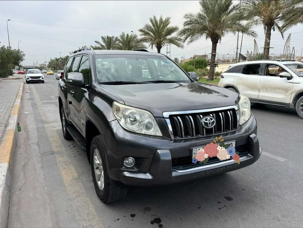 برادو ٢٠١٣ • ٦ سلندر • رقم بغداد