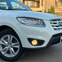 للبيع سنتافي ( قطعه نادره ) سياره على جديده جدا كفاله عامه بدون صبغ وب...
