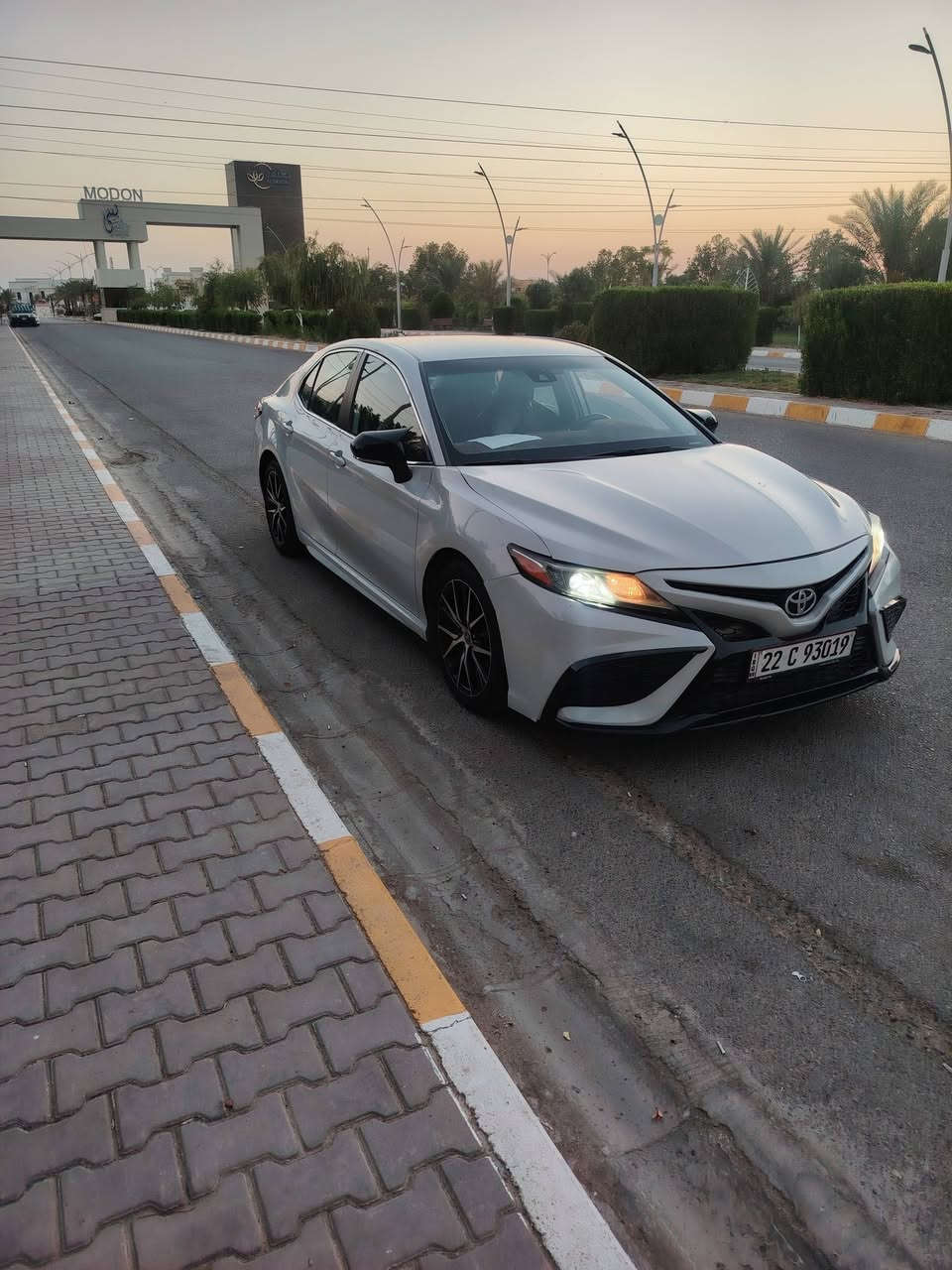 كامري سموك 2023،SE
فقط بنيد مصلح نفسه ومصبوغ ماشيه100ميل السعر 190 وبي مجال للشراي 
***********
