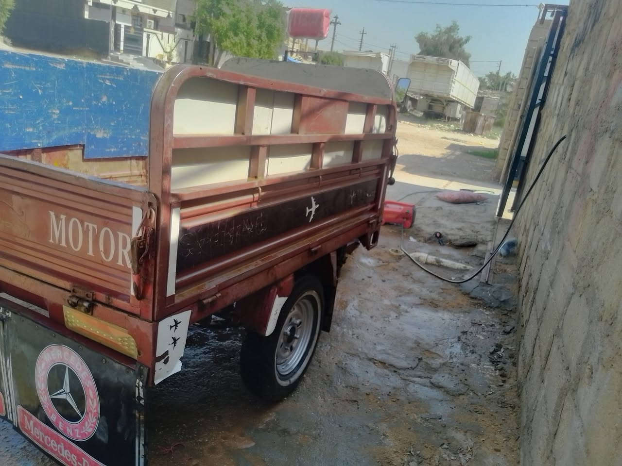 السلام عليكم ستوته للبيع اوراق كامله جاهزه للشغل موديل 20 ما بيها شيء ما ابي اي شيء نقص محرك مشدود جديد 25 جاهزه للشغل ستوته مال جناي هاي الحلوه بعد انظف من الصوره كهربائيات كامله السعر مليون ونص 1500 وبيها مجال مكاني الرمادي 5 كيلو حي الزيتون *********** استفسار عن الرقم
