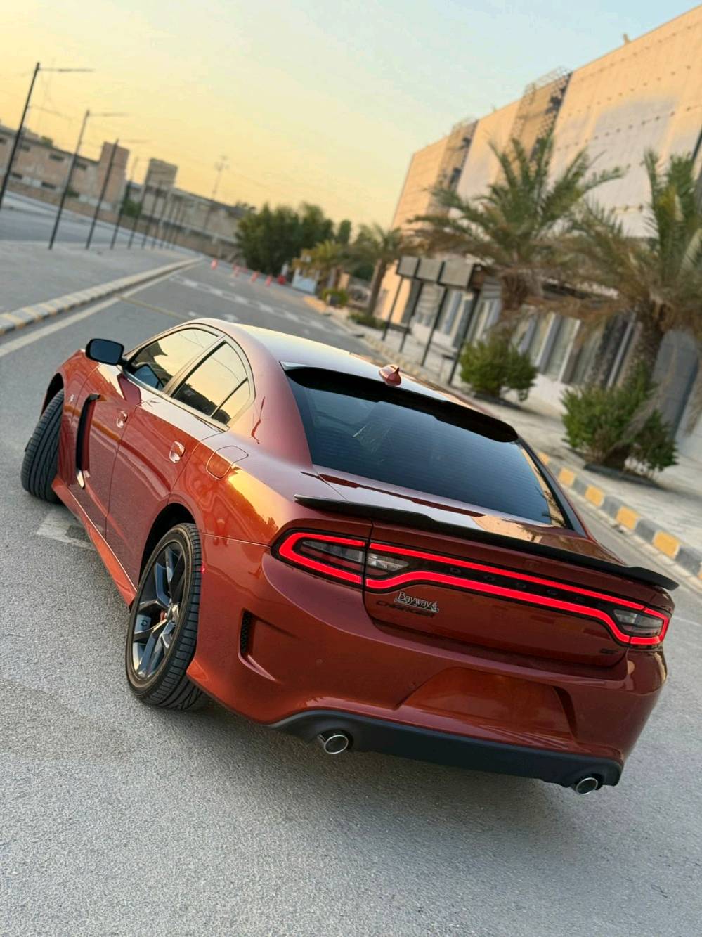 دوج جارجر 23GT بلاك ادشن زيرو
فحص مؤقت اني مستورد 
السعر 235
للتواصل ***********
هلا بيك، شكد ممشى الدوج جارجر بالضبط؟ وهل العداد أصلي بدون أي تصحيح أو تبديل؟: 
زيرو 4الف حقيقي
وين موقع السيارة هسه؟ يعني بأي محافظة/منطقة حتى المشتري يعرف يراجعك؟: 
نجف
ممكن توضحلي شنو مواصفاتها كاملة غير (23GT بلاك ادشن)؟ بيها فتحة، شاشه كبيرة، كاميرا، حساسات، تشغيل بصمة أو أي إضافات؟: 
كراسي حضن كامره حساس لايت زنون بلادي شاشه كبيره 
هل السيارة صبغها وكالة 100% وبيها أي حادث أو سمكرة/رش غير مذكور؟ وإذا بيها ملاحظات تكتبها بصراحة.: 
صور الحادث موجوده
بالنسبة للأوراق: الاستيراد والجمارك والفحص المؤقت كلها مكتملة؟ وشنو آخر سعر وياك وهل السعر قابل للتفاوض؟: 
نعم بأسمي 