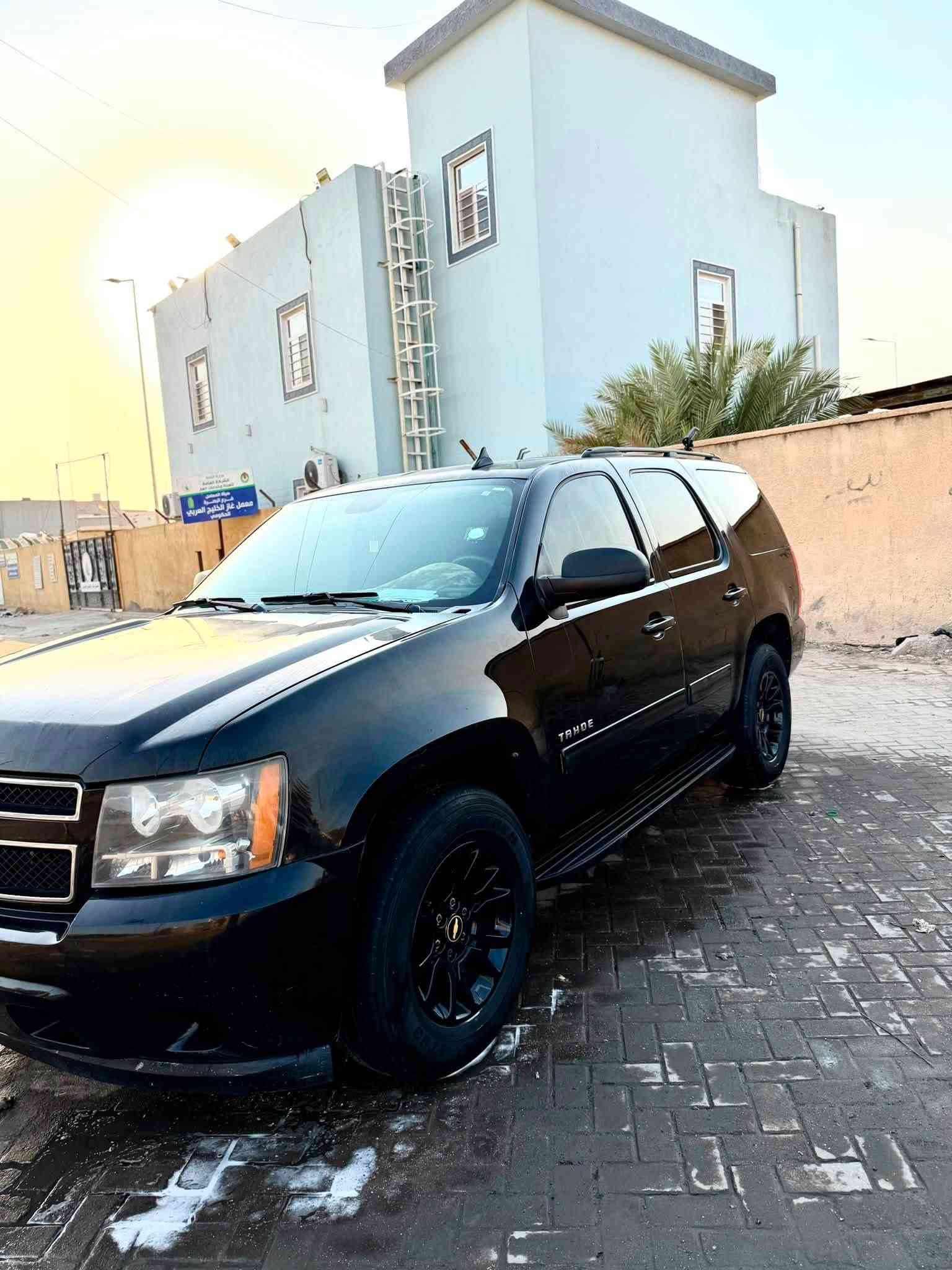 تاهوو  مديل 2012 اصل.
ادوووات ادووات
مكينه 5200
✺بيها شرحة قماره فقط  
✺دخول جديد مشي قليل 
✺متومة رقم اربيل انكليزي شرط الحاسبة 
✺سنوية أصليه
منضومه لايت زنون  
✺كشنات جلد تحكم كهرباء
✺تحكم جهتين 
تبريد ثلج 
✺كيجات ليزري كيلو متر خليجي 
✺مانع انزلاق 
حساسات خلفيه
شاشه تاب مع كامره خلفيه 
✺السيارة جاهزة وبدون اي نقص 
✺كير مكينة حدادية دواخل كهربائيات كلشي جاهز 
✺مكان السيارة البصرة
✺السعر   67. ورقه 
للاستفسار الاتصال على الرقم
‏***********
