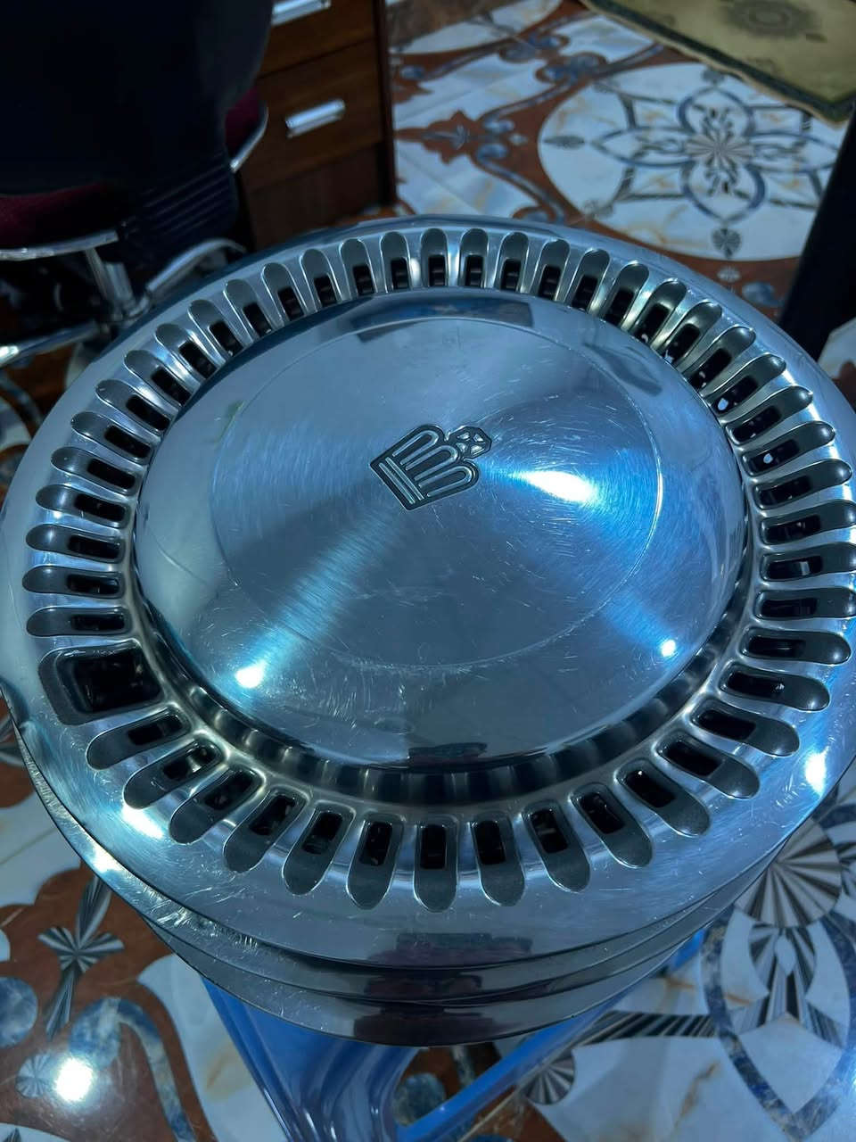 كبات كراون موديل 79ابو التاج
ستيل ياباني اصلي حجم 14بالچيس 
السعر 75وبي مجال للشراي***********
