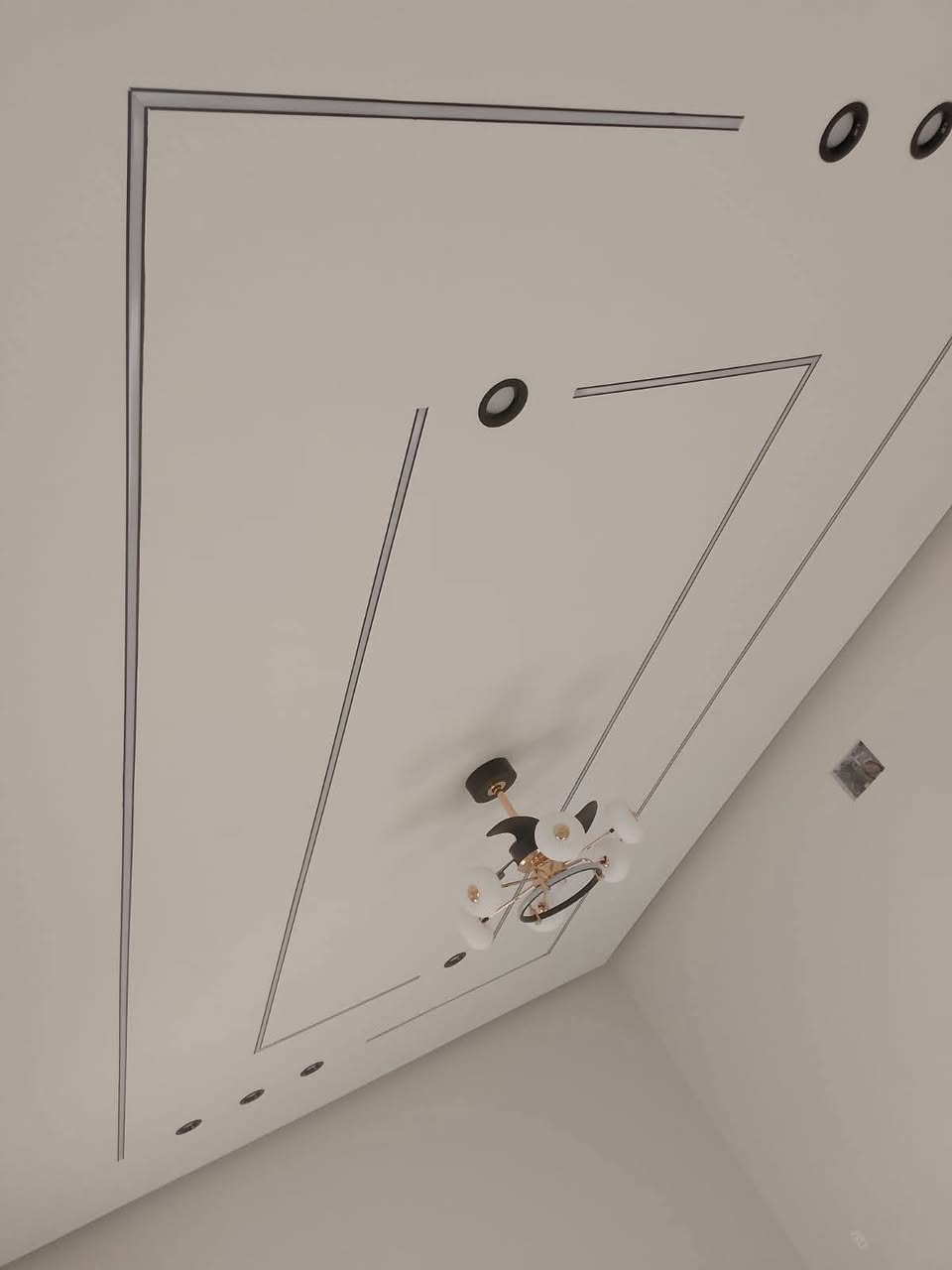 ✨ فــن الــديــكــور ✨
تصميم وتنفيذ جميع أعمال الديكور
NDF
سقوف ثانوية
✨ جبس بورد
🧱 تغليف جدران
✨ بديل الرخام
🪵 باركية خشب
📏 بديل الخشب
📏 بديل الشيبورد
🪟 فاترينات محلات
🎨 اصباغ
🍽️ كاونترات مطابخ وغرف نوم بتصاميم أنيقة
✔ أفضل جودة بالمواد
✔ شغل نظيف ودقة بالتفاصيل
✔ تنفيذ سريع وأسعار مناسبة
📞 للإستفسار والاتصال: ***********
🏠 ذوقك… نصممه إلك بأجمل شكل ✨
