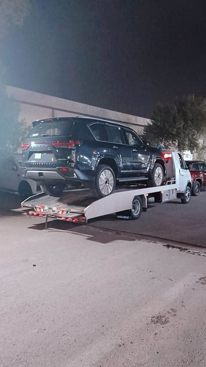 السلام عليكم لبيع كرين فولكه روسي 
مكينه كاز 3000وكير ابو البطشه 
رقم إنكليزي بغداد بسمي تحويل ثاني يوم 
مرسمه كرين كامله السياره كبل لشغل 
مكان السياره بغداد البياع 
السعر 85وبيه مجال 
***********
