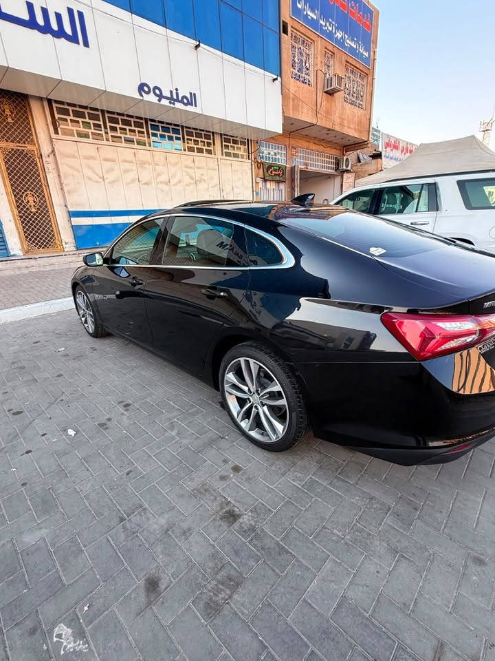 سلام عليكم ماليبو برايمر فول مواصفات رقم بغداد معوقين موديل 2023  السياره بيه بنيد مبدل وبيه حالوب من امريكا خفيف السعر110 رقم الهاتف ***********
