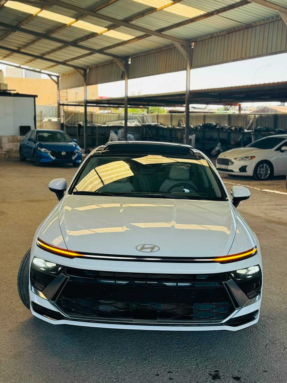 SONATA 2024 SEL
سوناتا مواصفات SEL
فول سياره حادثه جاملغ امامي تصلح ونصبغ وباب عكس سايق ( صدر) تبدل نفس لون بس بي ملاحضات ونصبغ 
بدون دواخل ايرباك برده فقط سياره جديده 
ماشيه 18 الف مايل 
سياره جاهزة ما ناقصه اي شي كامله من كلشي
⚠️ملاحضه سياره داخله كتاب شهداء وكاله عامه مطلقه بل سياره ⚠️
للاستفسار اكثر *********** واتساب فقط 
سياره موجوده في 7 كيلو معرض الاخوين بجانب الملعب
