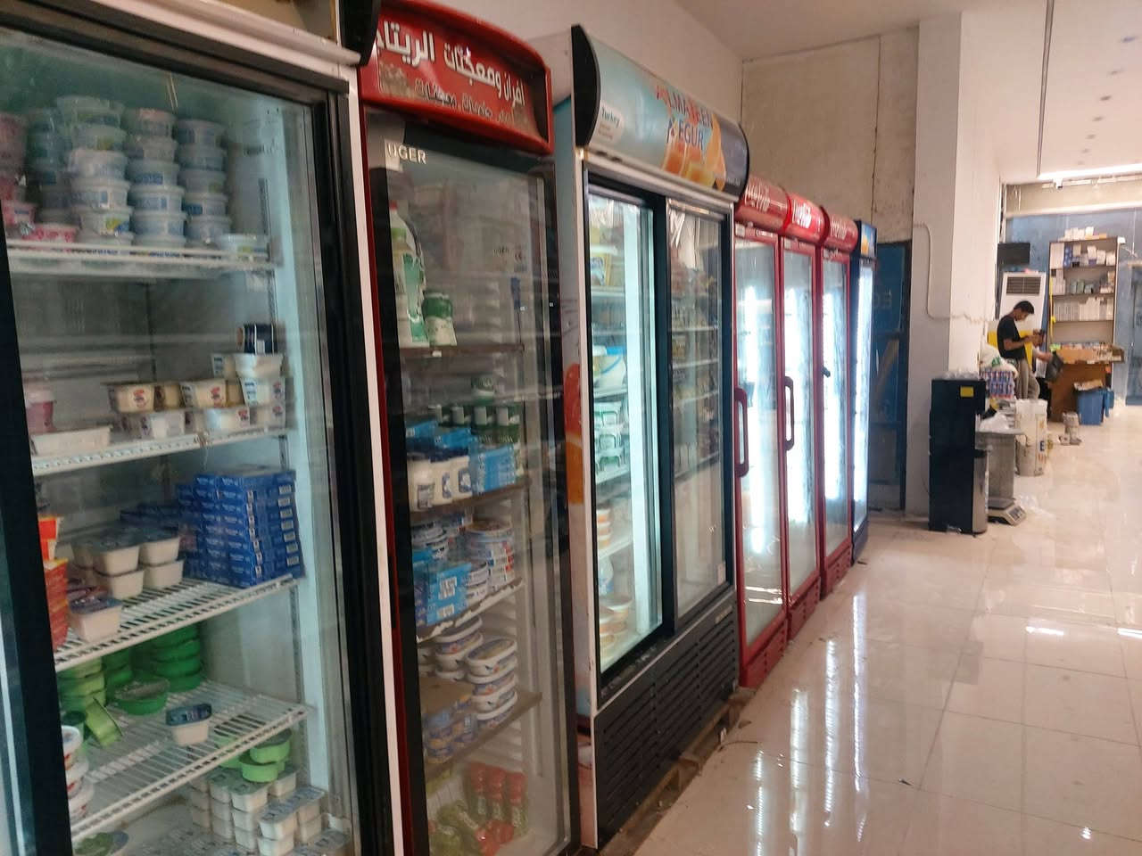 ٦عارظات و٤مجمدات شقلات نظاف للبيع شلعه كلهن مكاني ميسان العماره ***********
@
