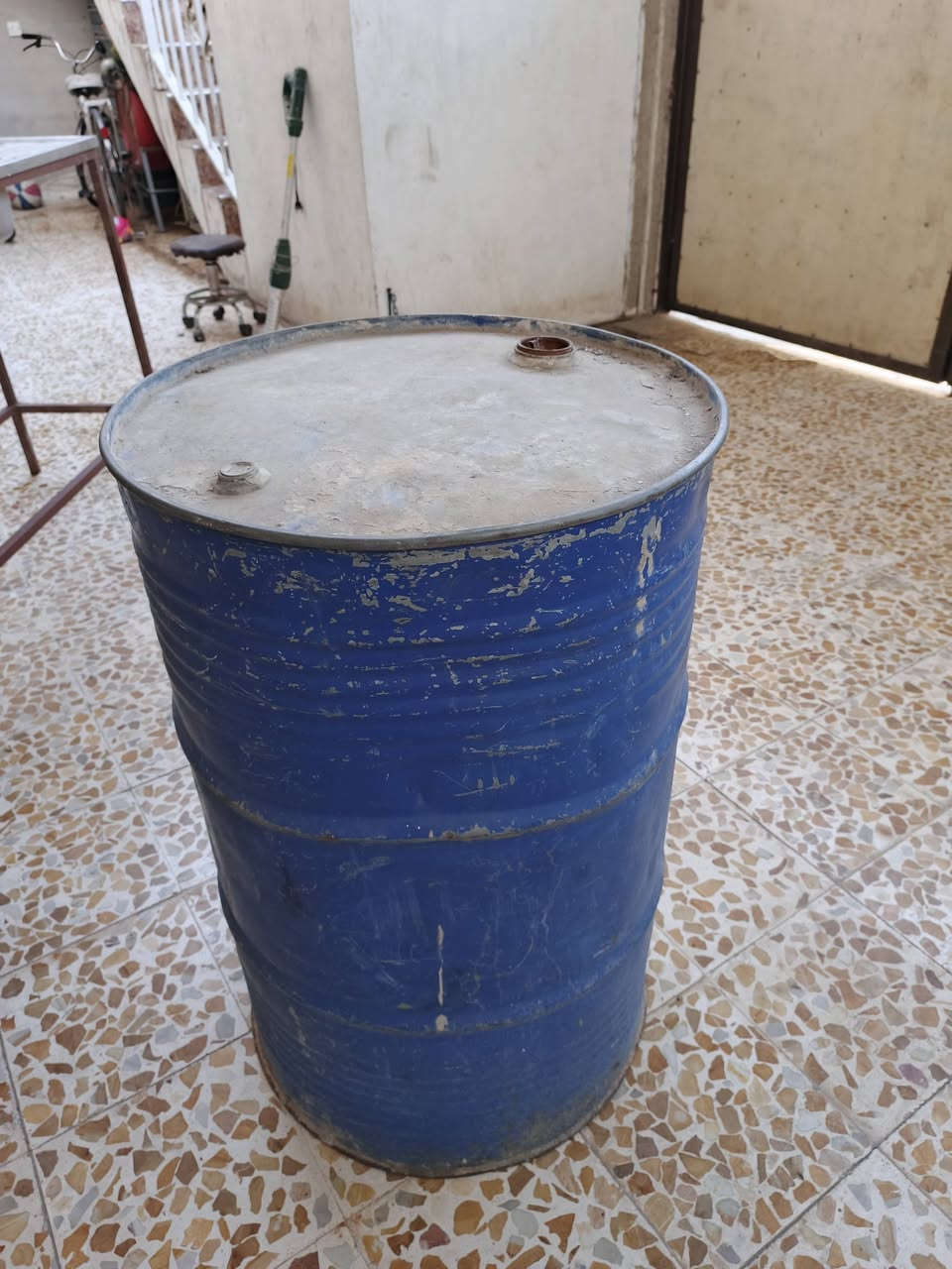 للبيع • حسب الغرض • برميل