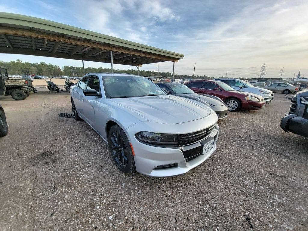 دوج چارجر 2023 لاست كول
بسم الله الرحمن الرحيم
Dodge charger Last call

المواصفات
الموديل : 2023 
رقم بغداد الدولي
المحرك V6.  3.6L . 
العداد : 55 مايل
المواصفات :
• فتحه سقف سلايد
• تو ويل درايف
• انظمه قياده 
• كاميرا خلفية دواره
• المصابيح الأمامية زنون .
• ايرباكات سليمة (بدون ايرباك)
• دخول ذكي. 
• تشغيل عن بعد .
• شاشه كبيره نفكيشن
• كشنات الداخلية مخمل 
• كشن السايق كهرباء
• كشنات تدفئة
• ستيرن هيتر
• حساسات خلفي 
• سستم صوت Alpine
• بلوتوث تلفون . 
• محدد سرعة . 
• مراية هيتر
ركزلي قطعة صبغ فقط
ملاحظة/ السياره اجه بيهه دبل كود وفحص السونار مرفق 
صور امريكا مرفقة متحتاج رقم شاصي

مكان السيارة السليمانية: 
***********
