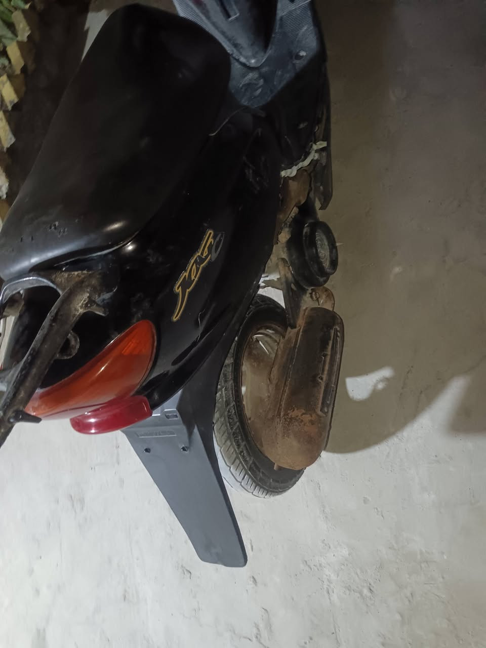 سلام عليكم دراجه عصفوري البيع مكينه ناعمه هورن شغال لايت بومه شغال سلف عوزه فلاوين + باتري دراجه نضيفه سعر 180 وبيه مجال مكاني بصره قضاء المدينه ***********
