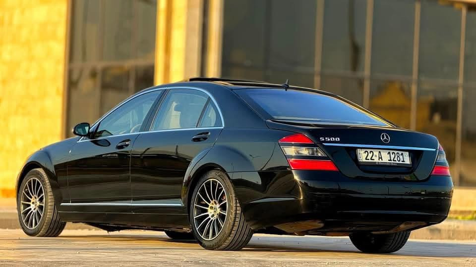 مرسيدس بنز S500 (2006)
بيع او مراوس

مكفولة من الضرر والصبغ
باب طويل المرغوب 
حتى الدعاميات مال شركة

محرك وكير ما مفتوح شرط

المواصفات فول 1/1:
محرك V8
فتحة سقف Slide Roof
أبواب شفط كهرباء
صندوق كهرباء
داخل لون بيج
كشنات جلد + خزن Memory
كشنات كهرباء أمامي وخلفي
شاشة وسائط
شاشات بالتجاوي وتحكم خلفي
ثلاجة خلفية
مري شفط + إشارة بالمري
ماوس تحكم + تحكمات ستيرن
حساسات اصطفاف أمامي وخلفي
سيدي جينجر 6 أقراص
ستيرن كهرباء
تبريد منفصل + قطعتين مع تحكم خلفي
بردات أبواب + بردة خلفية
تجاوي كهرباء أمامي وخلفي

رقم أربيل الجديد
السيارة كل شيء بها بلادي 
وكل أوبشناتها شغالة
السعر المقدس 195 وبيها مجال للجادين
مكاني: ميسان
للتواصل: ***********

