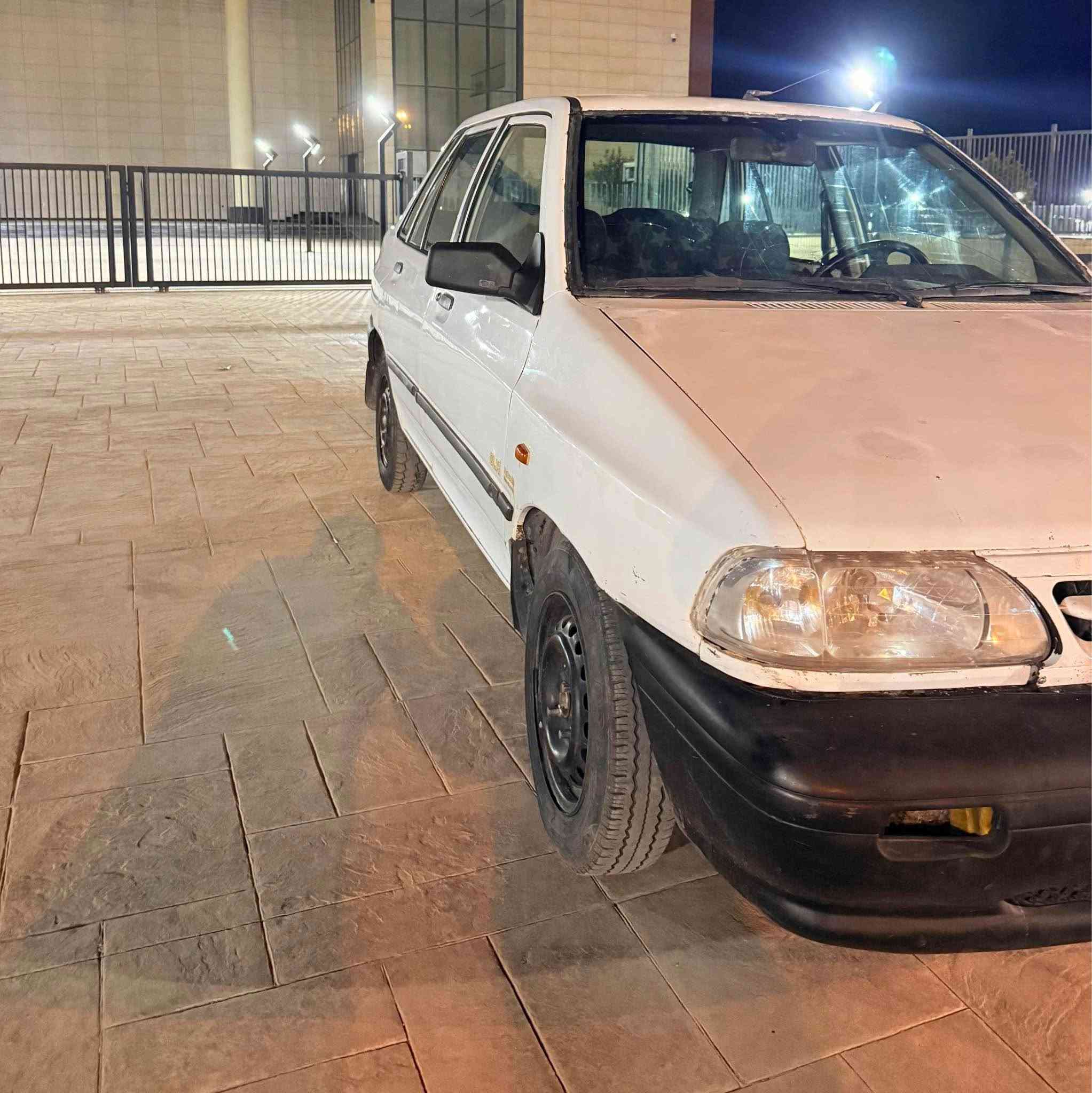سایپا ٢٠١٠ بۆ فرۆشتن 🚗💥
سەیارەیەکی زۆر پاک و بێ کێشەیە، بە هەموو شتێک بەشەرت دەفڕۆشرێت 
 مۆدێل: ٢٠١٠
 گێر: ئاسایی (عادی)
 بۆیاخ و بەدن: دەعام بۆ دەعام بەشەرت (زۆر پاکە)
 سێرڤس: تازە سێرڤسی تەواوی بۆ کراوە و هیچ مەسرەفێکی تێدا نییە
 سەنەوی: تا ساڵی ٢٠٢٧ تازەیە
 بەشەرتی تەحویل و ڕەقەمکردن بەناوی کڕیارەوە
📍 شوێن: هەڵەبجەی شەهید
📲 بۆ زانینی نرخ و زانیاری زیاتر پەیوەندی بپچڕێنە یان لە واتسئەپ نامە بنێرە:
📞 *********** حلبجة, السليمانية
