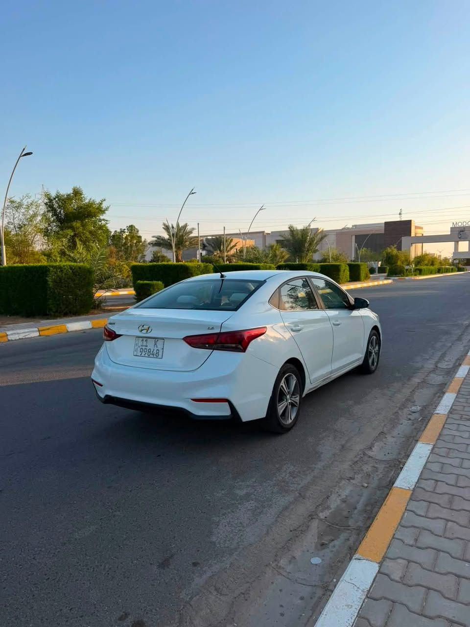 للبيع اكسنت
موديل 2020
خليجي 
فول موصفات 
ماشي 120 كيلو 
كير محرك شرط
تخم تايرات جديد 
صدر امامي خلفي شرط
مكفوله كفاله بس دوسه شبرر بيها لا تبديل ولا رصعات ولا تكحيل 
سعر 120 
الاستفسارات ***********
العنوان تكريت صلاح الدين
